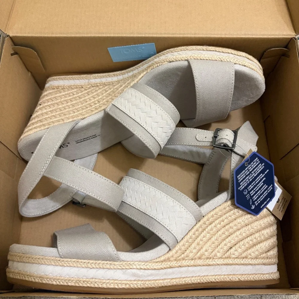 NEW TOMS Madelyn Pebble Grey Wedge Sandals Sz 12 Canvas Braided Suede Espadrille